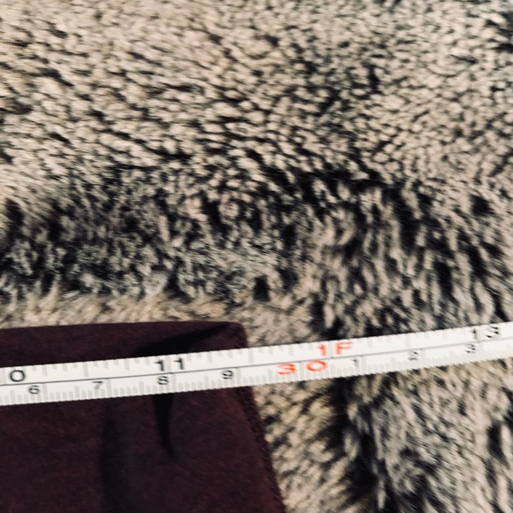 Activewear Capris - Picture 7 of 7